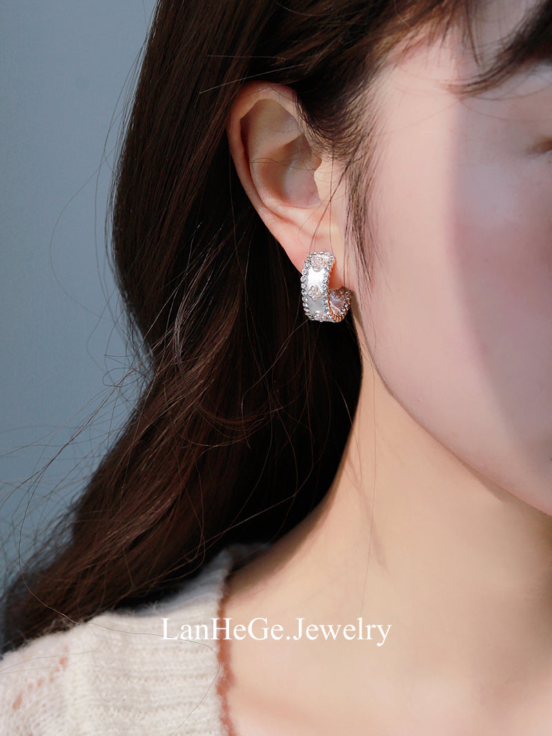 Lanhege French Style Elegance White Sugar Chocolate Classical Light Diamond Stud Earrings C- Ring Special Interest Earrings Graceful Earrings