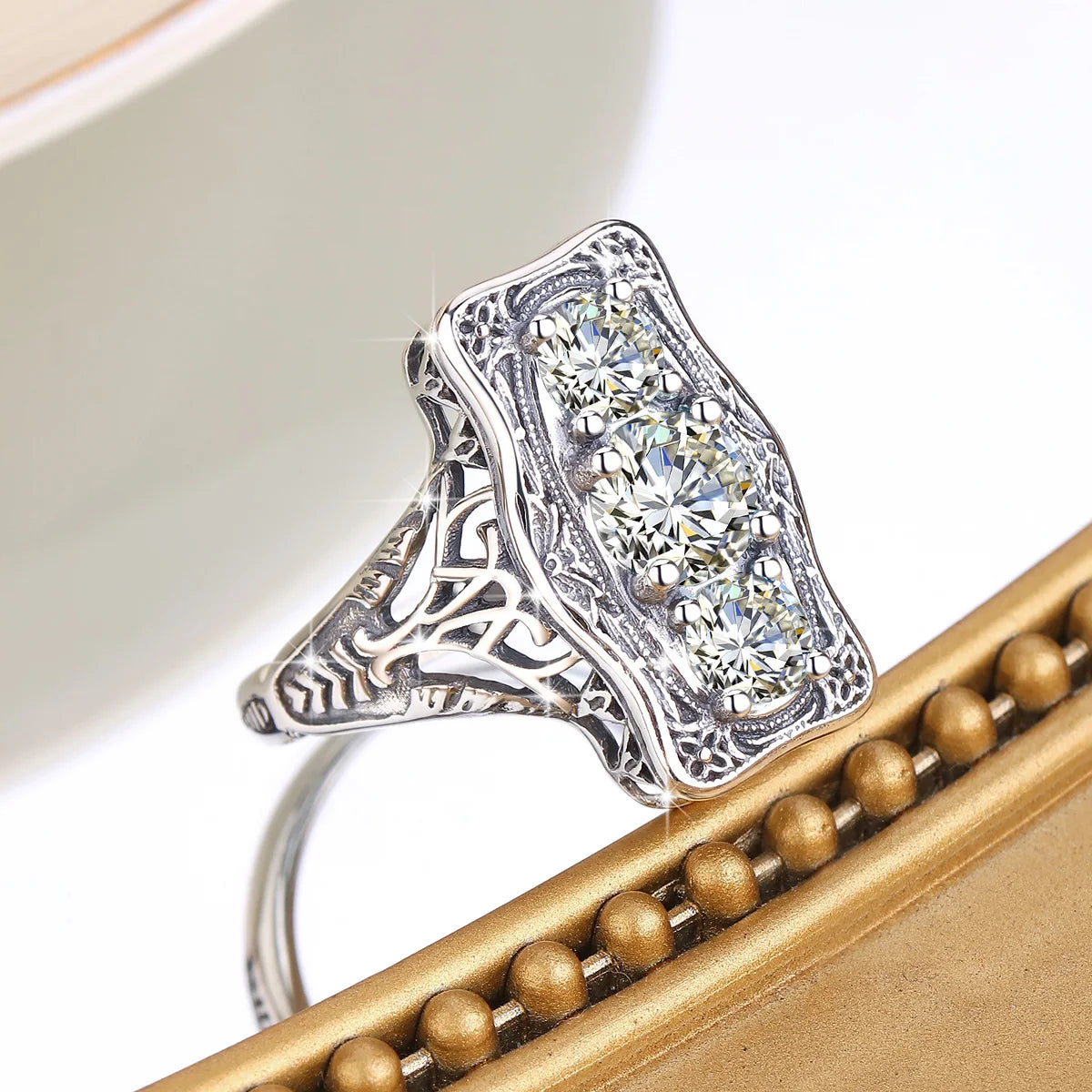 Szjinao Unique 3 Stone Moissanite Ring With Certficiate 100% Sterling Silver 925 Engagement Jewelry For Women Pass Diamond Test