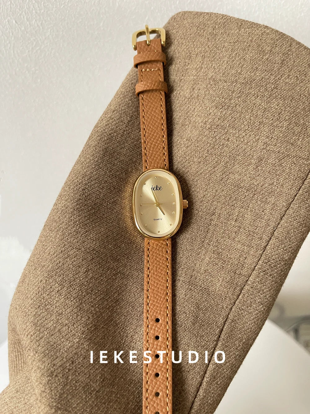 Stylish Temperament Women's Watch Chic Retro Personalized Exquisite Quartz Watch for Women Relojes Para Mujer