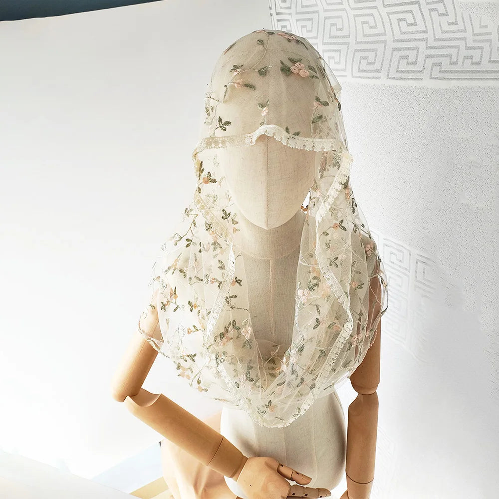 Women Chapel Veils Lady Mantilla Infinity Veil Latin Mass Little Floral Soft Embroidered Lace Head Covering Scarf for Bride