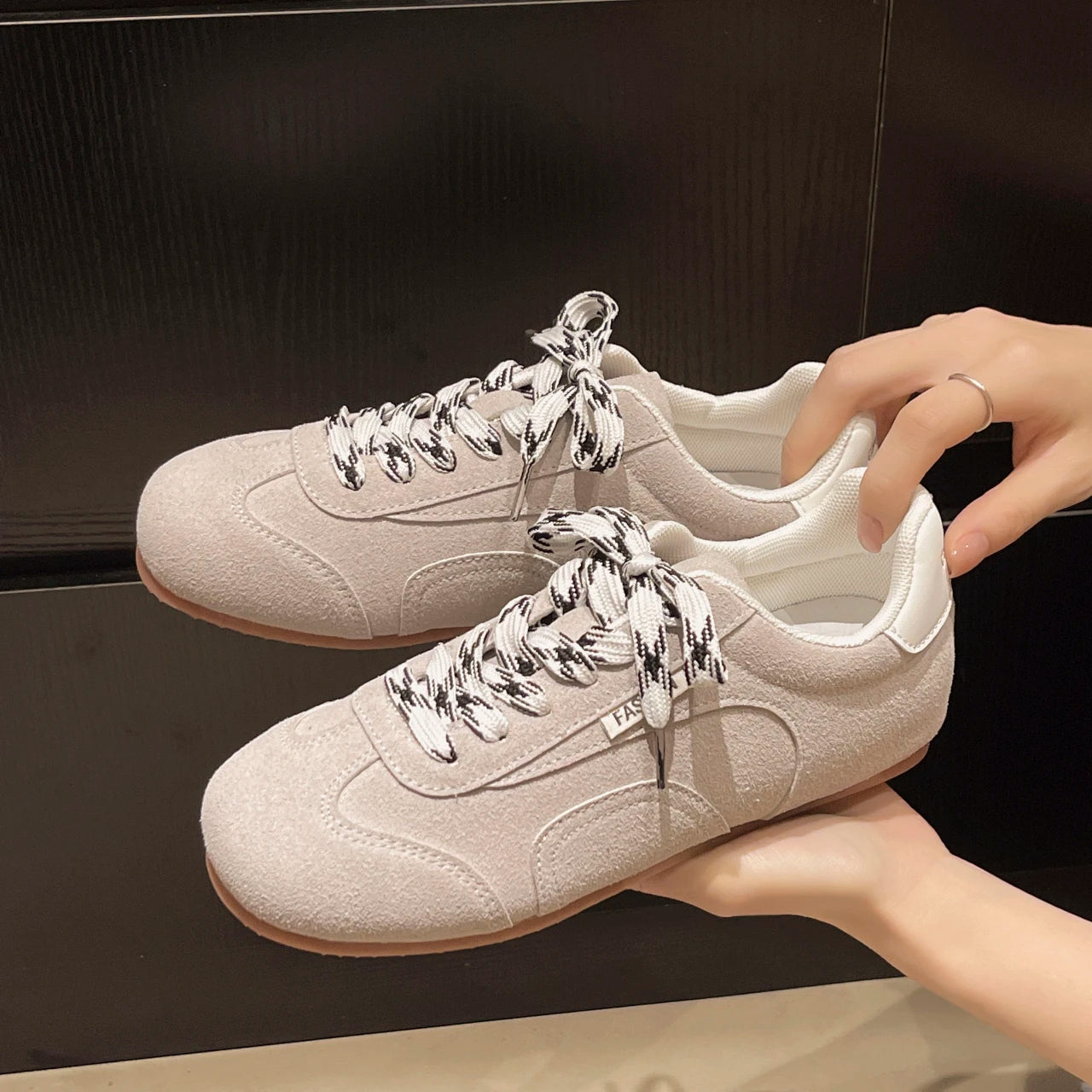 Women's Sneakers 2024 New Genuine Leather Ladies Moral Training Shoes Casual Spring Flat Shoes Women