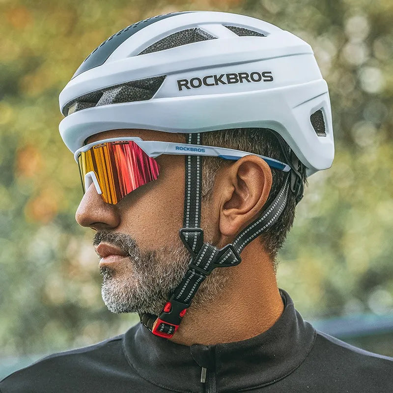 ROCKBROS Lightweight Cycling Helmet Magnetic Cover Breathable Integrally-molded Bike Helmet Safety Protection Men Bicycle Helmet