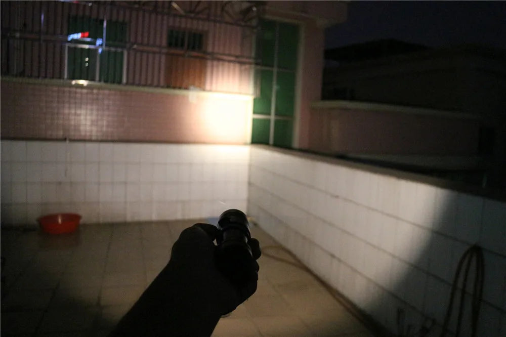 L2 Waterproof Dive Underwater 80 Meter LED Diving Flashlight Torches yellow Lamp Light Camping Lanterna With Stepless dimming