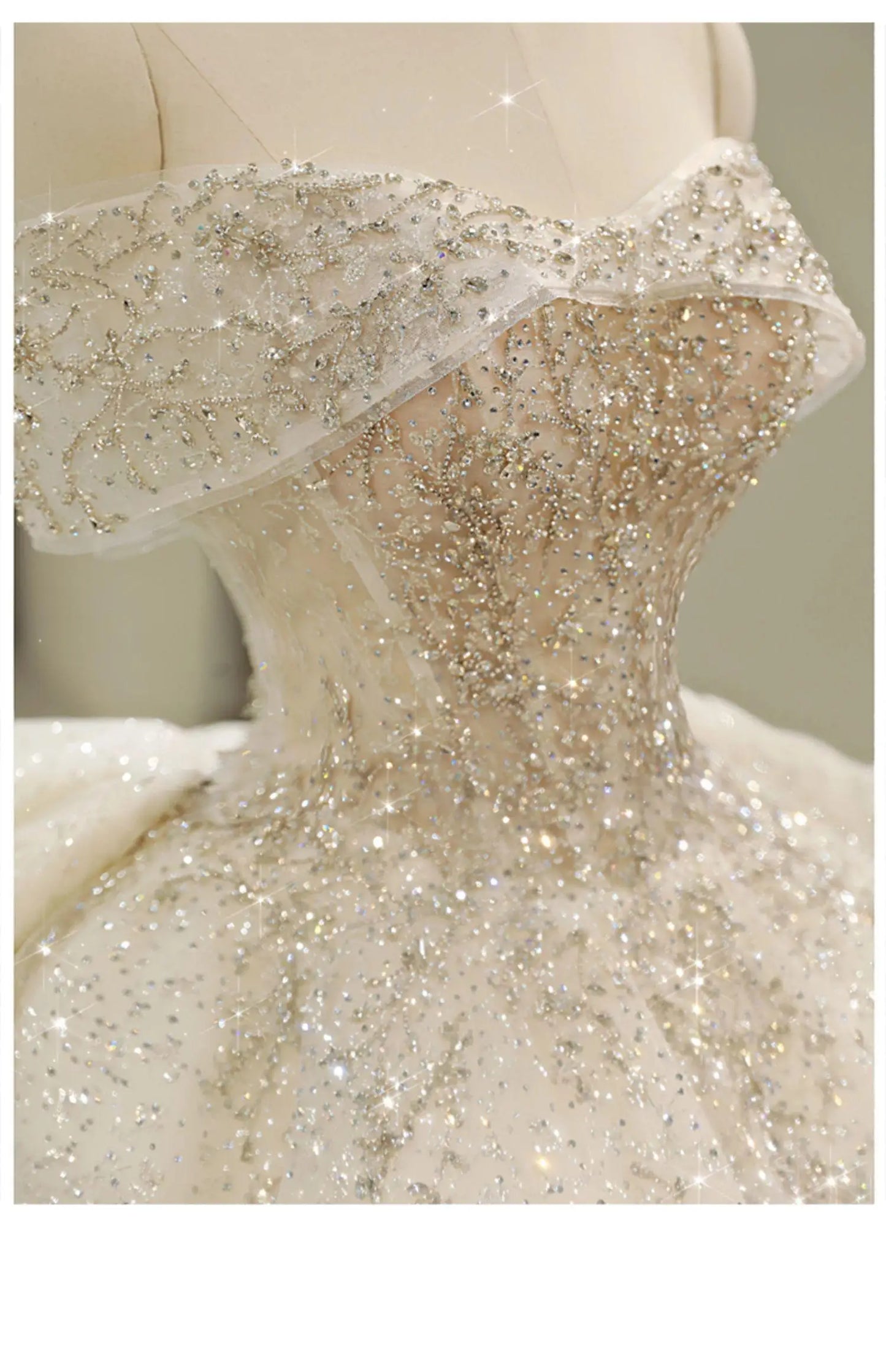 2024 New The Shoulder Wedding Dress Lace Up Luxury Bridal Ball Gown Vestido De Noiva Sweep Large Train Plus Size Made Customized