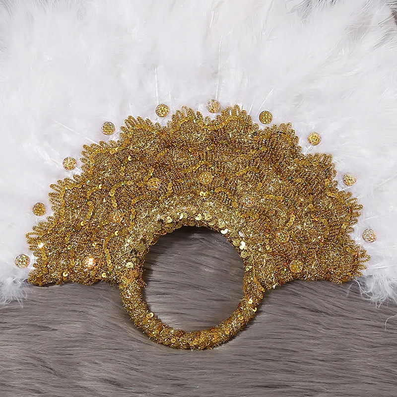 An elegant feather fan, pure white feather decoration, romantic fan, the perfect choice for photography props