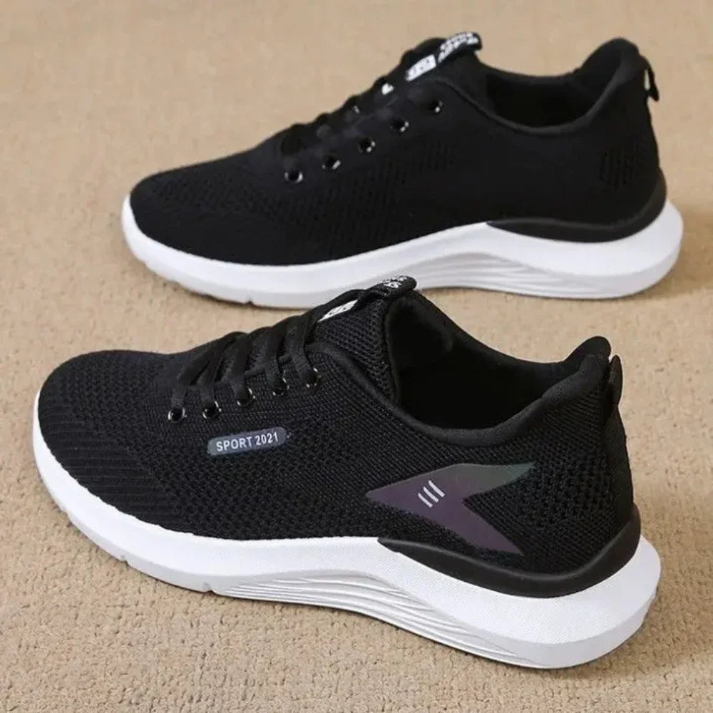 2025 new  Women's sneakers spring and summer fashion versatile soft sole lightweight casual running shoes for children
