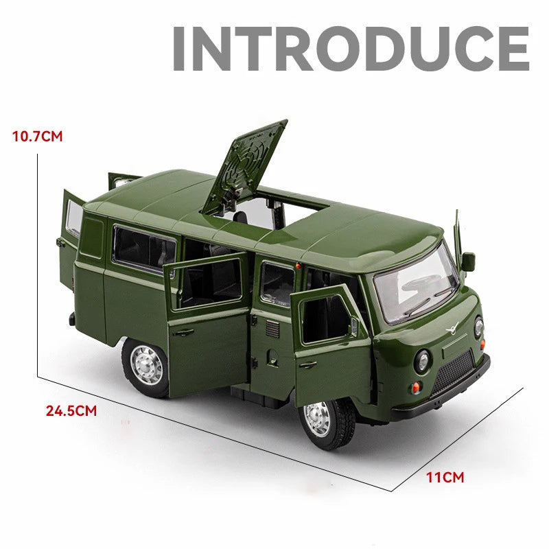 1:18 Russian UAZ TRAVELER BUS Alloy Model Car Toy Diecasts Metal Casting Pull Back Sound and Light Car Toys For Children Vehicle