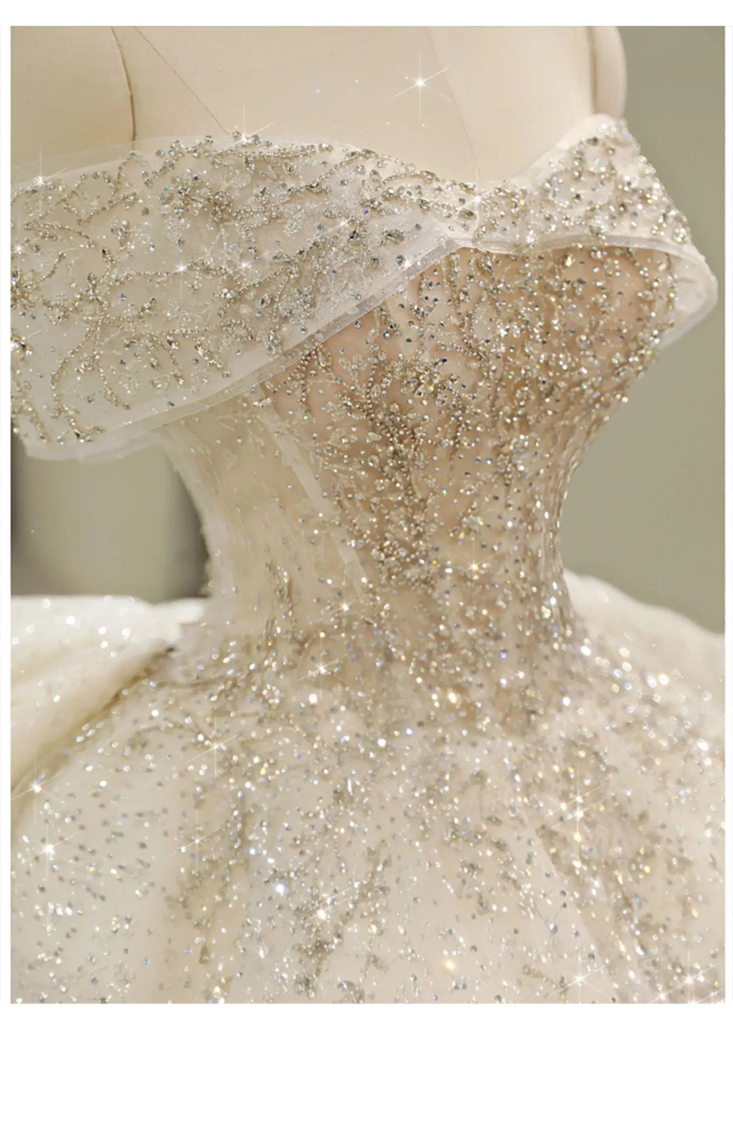 2024 New The Shoulder Wedding Dress Lace Up Luxury Bridal Ball Gown Vestido De Noiva Sweep Large Train Plus Size Made Customized