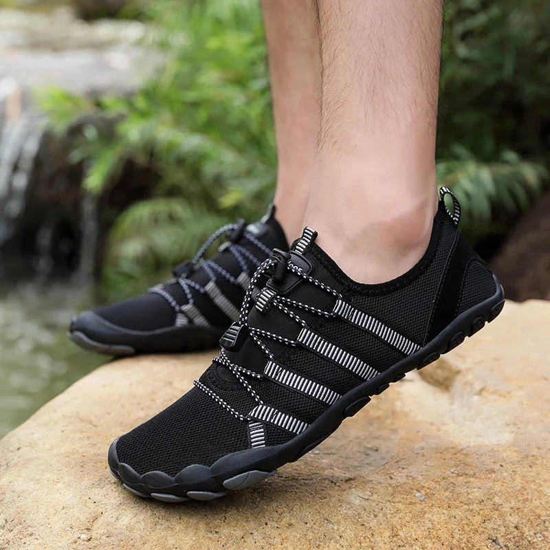 Green Water Shoes For Men Aqua Upstream Shoes New Breathable Mesh Beach Sandals Summer Sport Shoes Women Swimming Shoes Slippers