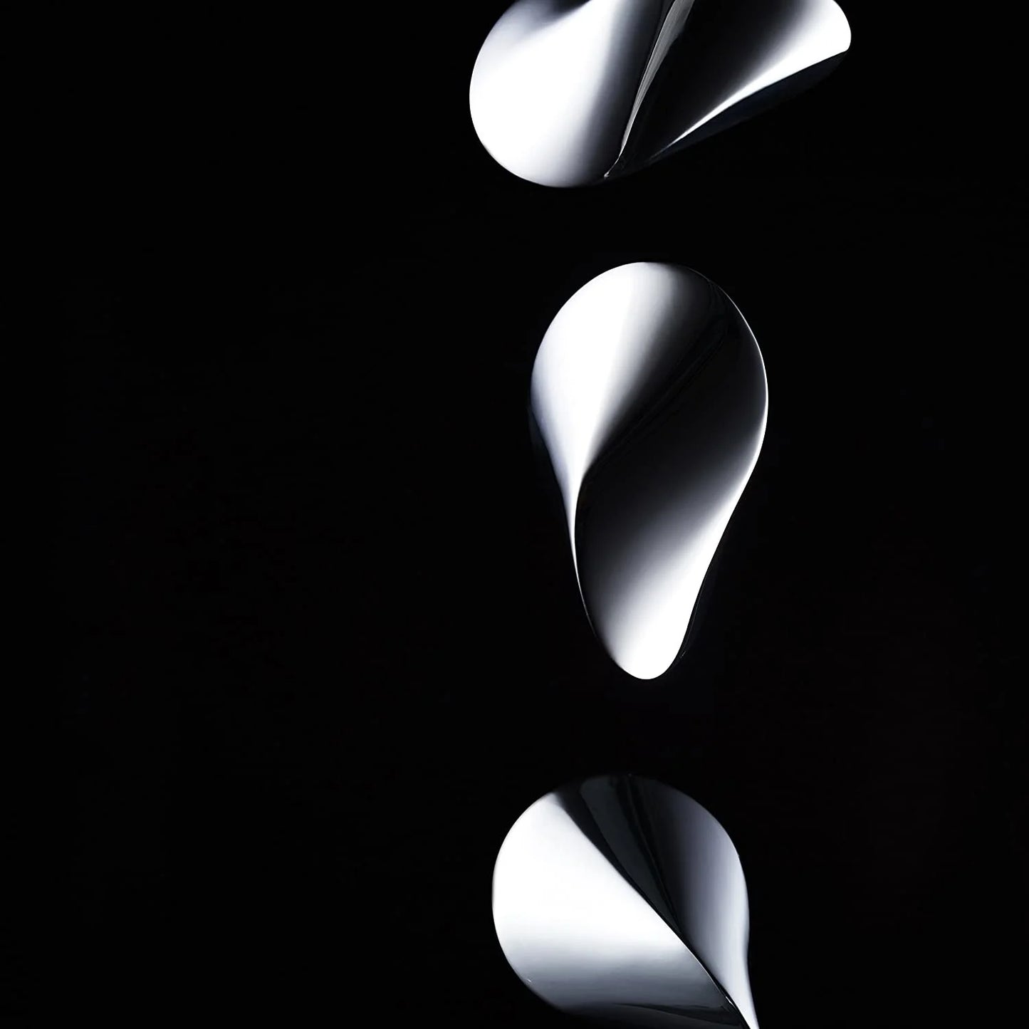 Oloid Elegant Desktop Fidget Toy Anti-Stress Sculpture Influenced Mathematical Geometric Hypnotic Motion For Professionals