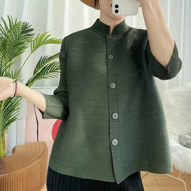 Women's Classic Coat 2025 Spring Autumn Female Temperament Stand Collar Short Mother Jacket Cropped Sleeve Cardigan Overwear