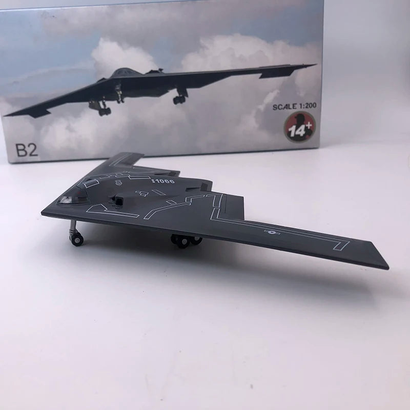 Diecast 1/200 Scale B2 USAF B-2A Bomber Aircraft Airplane Plane Replica Model Toy For Display Collection Holiday gifts